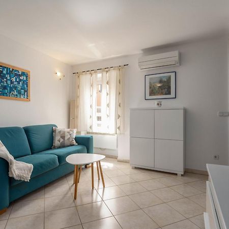 Degrassi Square Apartments (Adults Only) Vrsar Εξωτερικό φωτογραφία