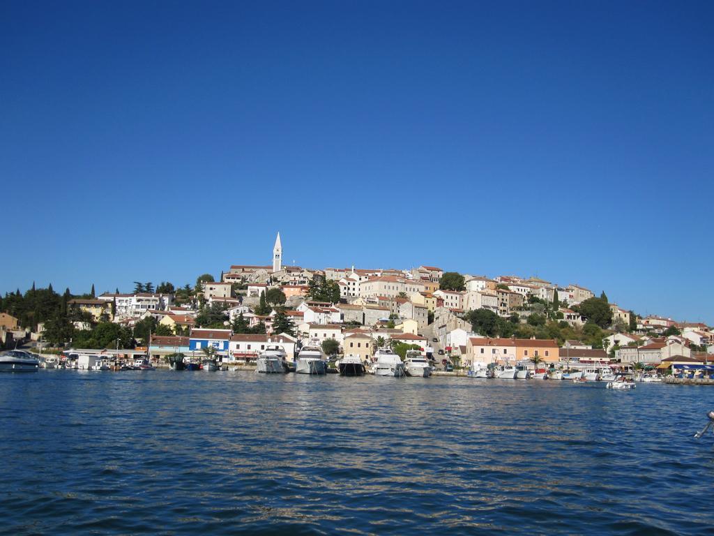 Degrassi Square Apartments (Adults Only) Vrsar Εξωτερικό φωτογραφία